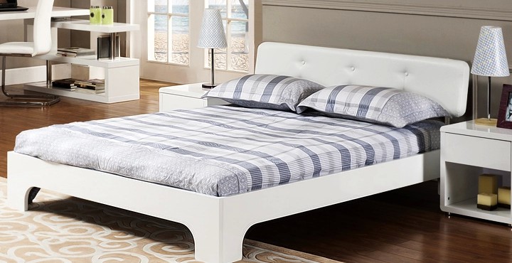 宜家床的床腿以及靠背