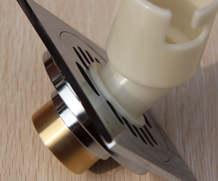 精致深水封地漏可与洗衣机排污管道相连